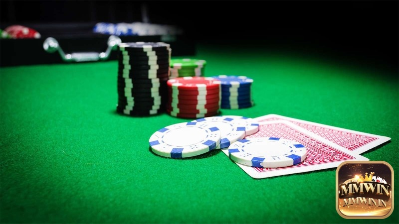 Poker Việt Nam có luật chơi khá đơn giản và dễ hiểu